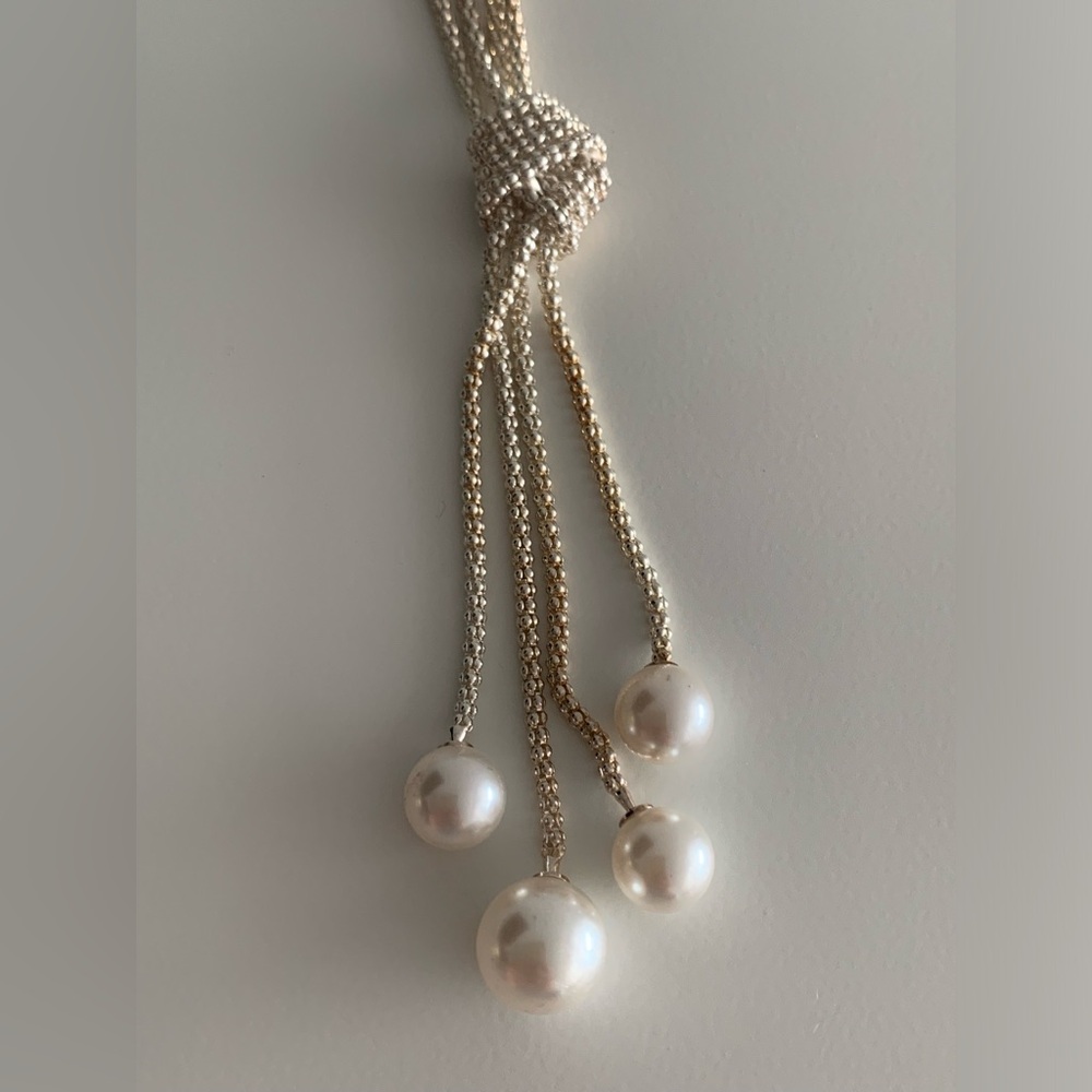 Faux Pearl Silver Necklace - Picture 5 of 5